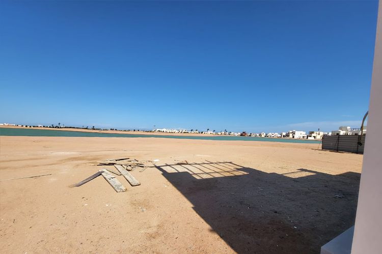 4 BR Villa with lagoon view in Cyan - 11